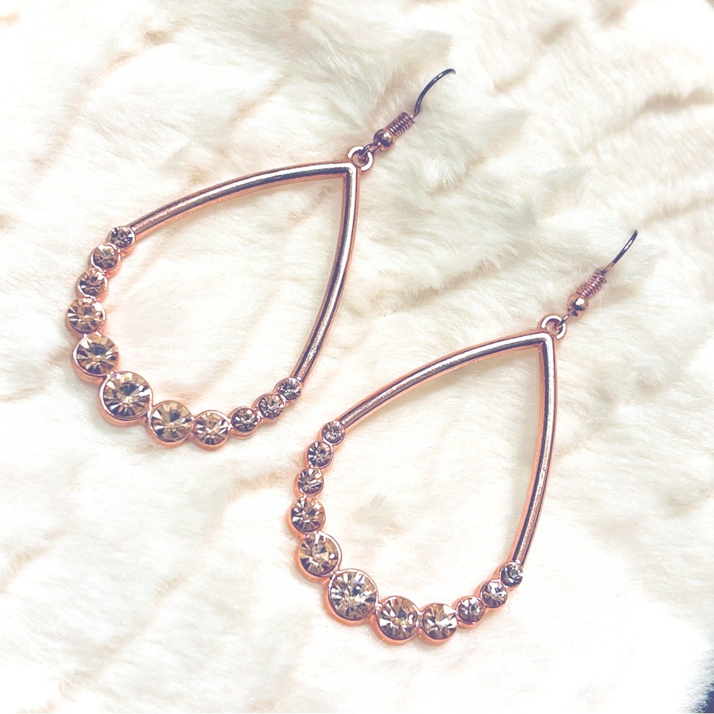 NWOT Rose Gold Color Earrings w/ Rose Tone Rhinestones